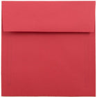 JAM Paper - Enveloppes d'invitation carrées colorées - 6 x 6 - rouge recyclé - paquet de 25-Caractéristiques de l'enveloppe : Fermeture en gomme à rabat droit, finition en papier lisse de haute qualité, fabriquée à partir de 30 % de matériaux recyclés